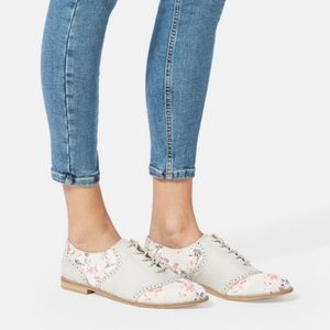 NEW! JustFab Neesha Oxford, Floral